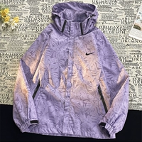 Женщины-лампа-фиолетовая (черная) весна и осенняя складка