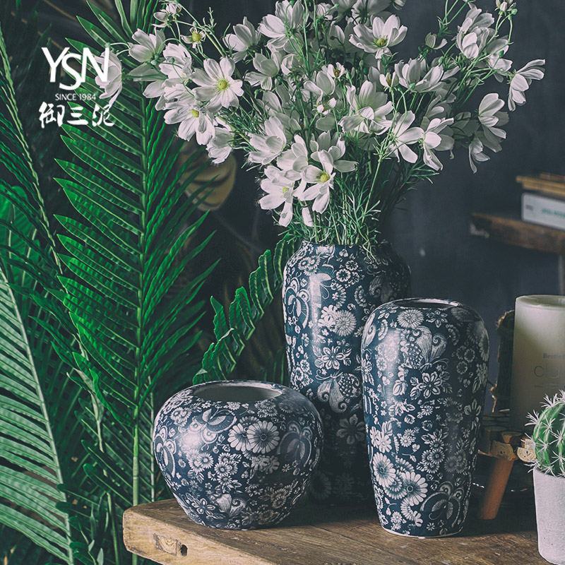 Royal three mud jingdezhen ceramic flower arrangement of Chinese zen sitting room adornment new American new furnishing articles mesa blue and white vase