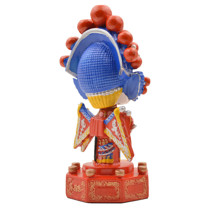 �żҴ�Ժ�ڼ�����װ����ż����Ʒҡͷ����