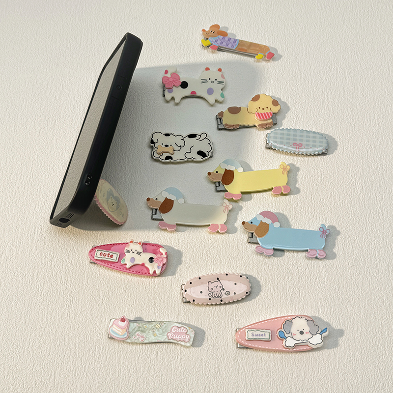 Fun Cat and Dog Bow Tie Stand, Universal Case Stand, Metal Portable Stand