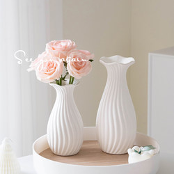 High-End White European-Style Hydroponic Ceramic Vase for Living Room Flower Arrangement, Suitable for Water-Cultured Flowers Like Roses ins Flower Vessel