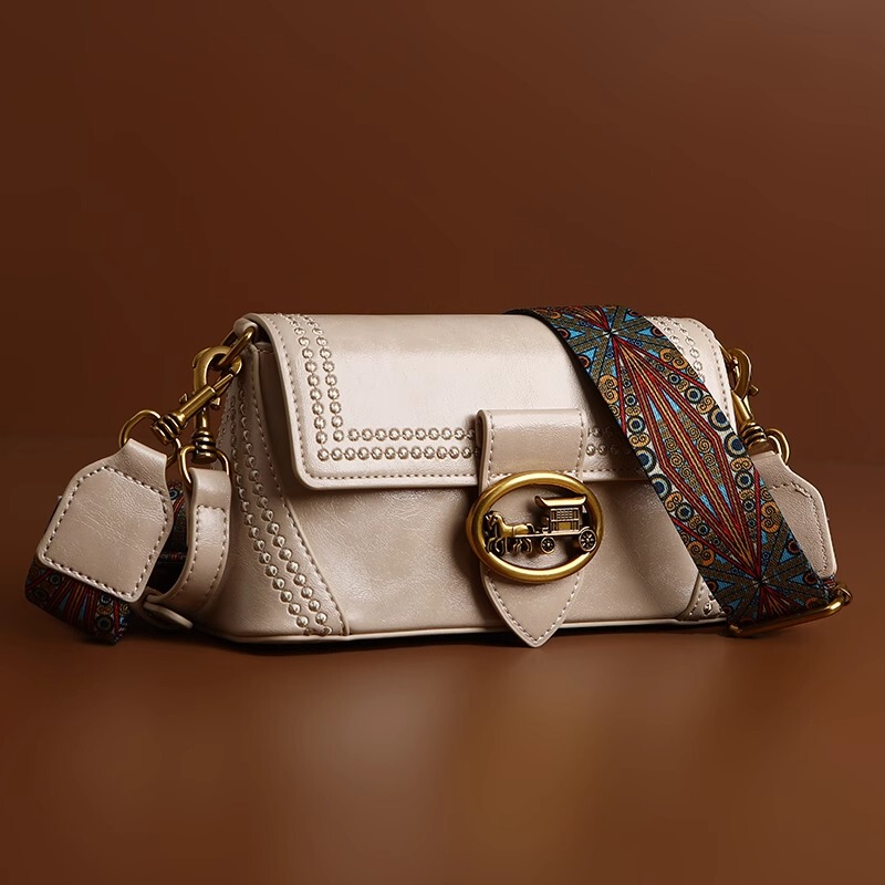 French Dudk Genuine Leather Hot-Selling Retro Bag for Women, New Crossbody Bag with a Light Luxury and High-End Feel, Baguette Bag