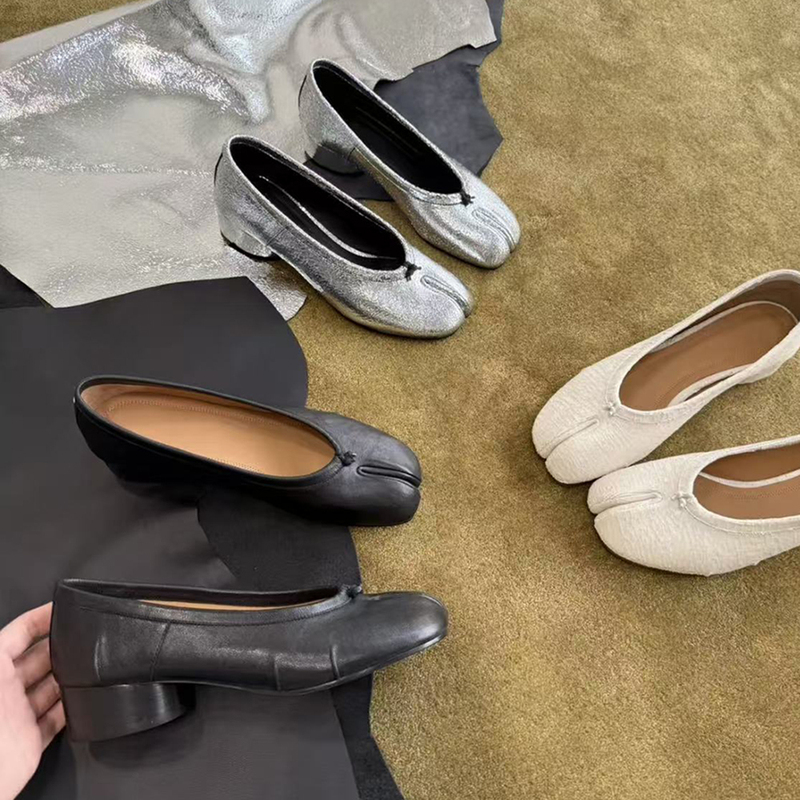Sheepskin Tabi Pleated Chunky Heel Split-Toe Shoes for Women, New Summer Style, Height-Increasing Pig's Trotters Shoes, Flat Ballet Shoes Sheepskin Tabi Pleated Chunky Heel Split-Toe Shoes for Women, New Summer Style, Height-Increasing Pig's Trotters Shoes, Flat Ballet Shoes