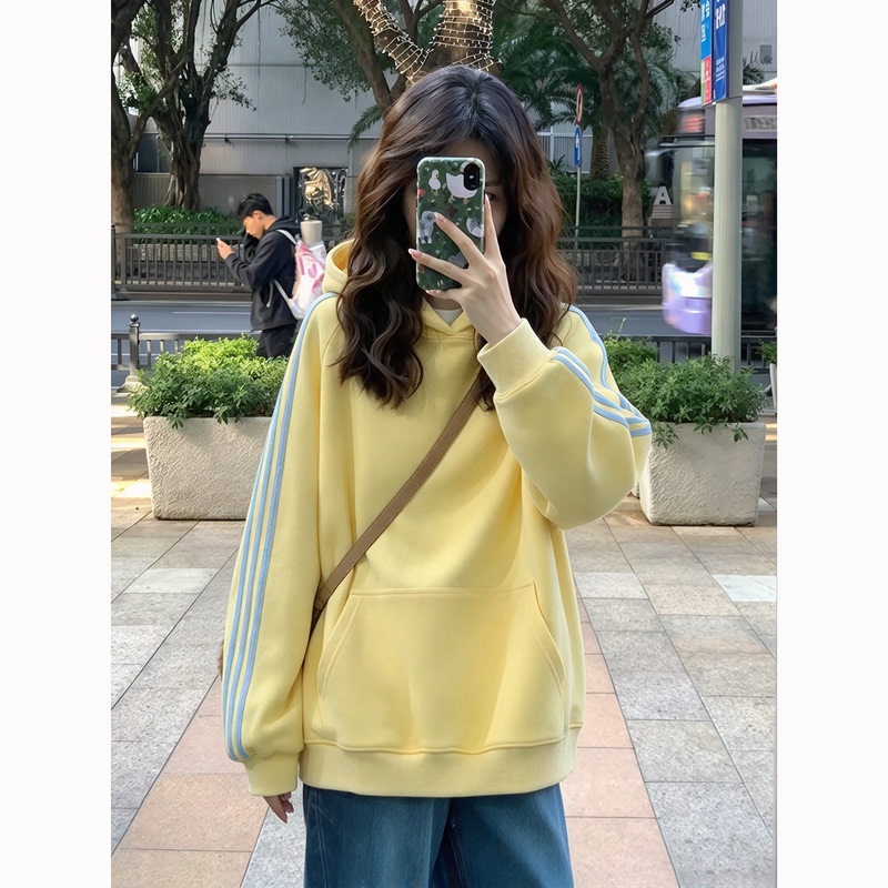 2026 Autumn Lazy Style Light Yellow Casual Pullover Hoodie Women's Loose Versatile Hooded Long Sleeve Top