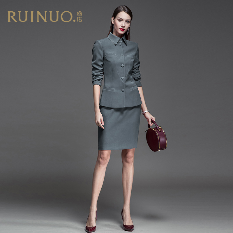 Tailleur femme - Ref 3244379 Image 4