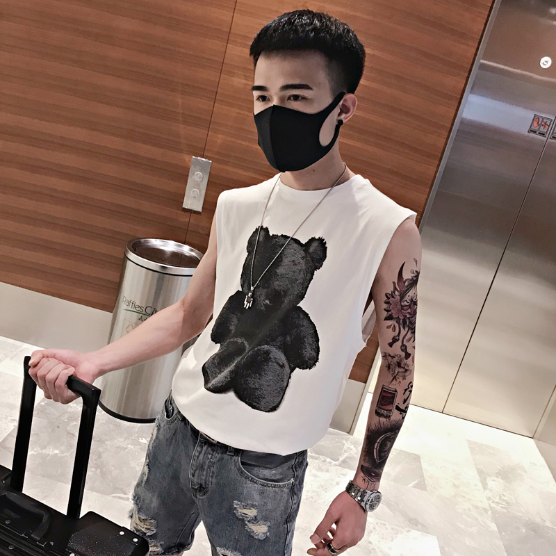 xu hướng thương hiệu thủy triều cá tính nam vest một con gấu in tay t-shirt in tinh thần xã hội anh chàng bên ngoài mặc một vai gập ghềnh