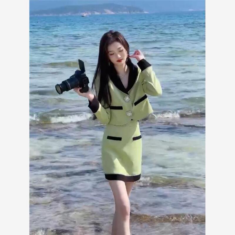 High-End Chanel-Style Suit Dress 2025 Autumn New Office Style Color-Block Lapel Blazer + Short Skirt for Women High-End Chanel-Style Suit Dress 2025 Autumn New Office Style Color-Block Lapel Blazer + Short Skirt for Women