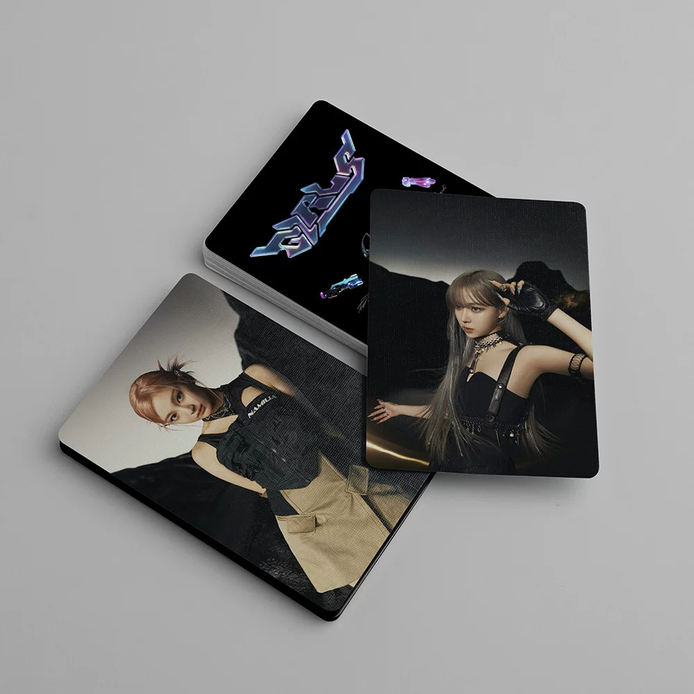 Spot AESPA Little Card Liu Zhimin Jinyun Ningyi выразительная открытка девушки вокруг лого карта