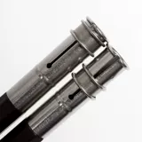 Длинный металлический карандаш