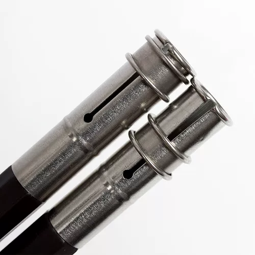 Длинный металлический карандаш