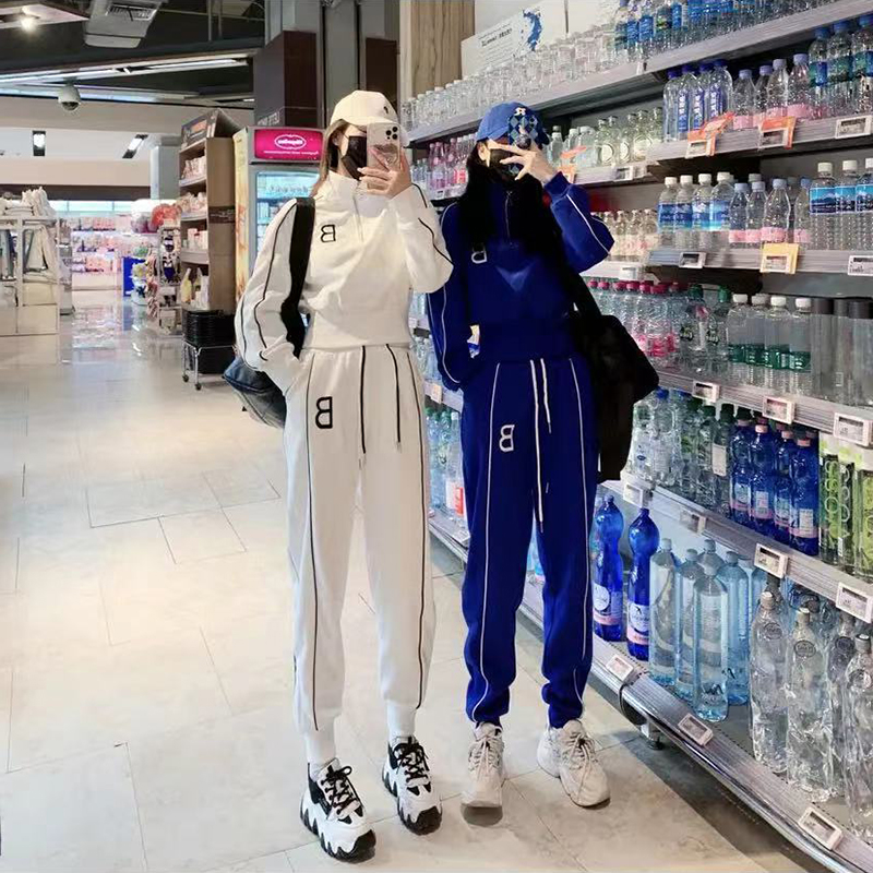 Sports suit women's spring and autumn 2022 new fashion show thin fried street fashion temperament sweater casual two-piece tide brand