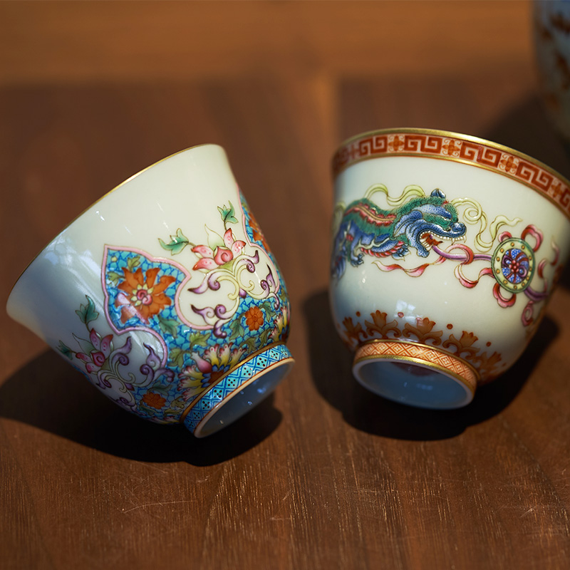 Tang Pin enamel enamel lion roll silk teacup ruyi lotus grain little lion Pacific advocate individual cup of jingdezhen ceramics