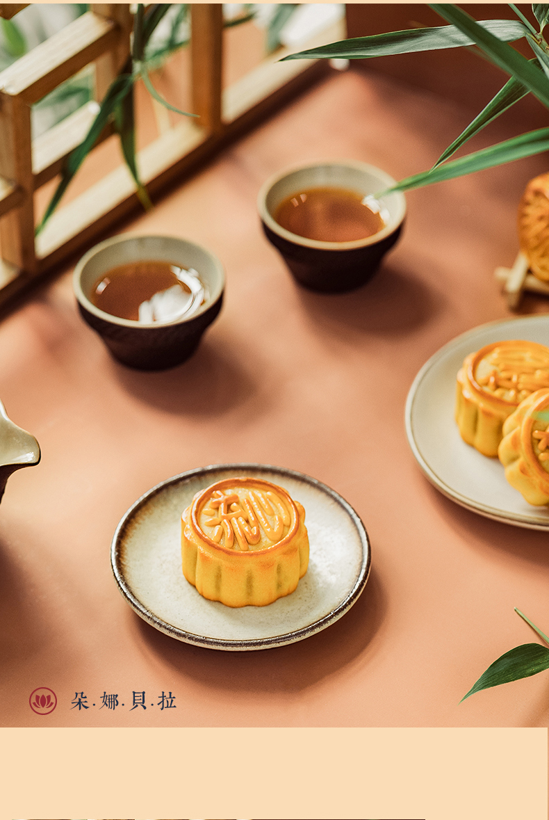 朵娜贝拉 流心奶黄馅+蔓越莓馅味月饼 高档礼盒包装 图12