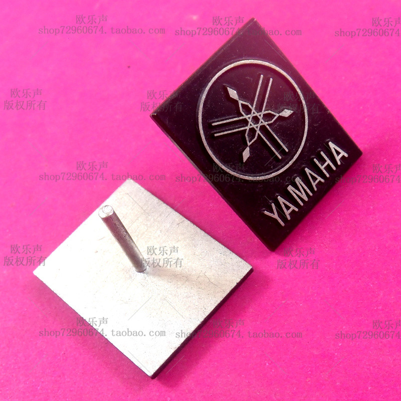 24Mm*18mmYamaha sound Plastic Signs YAMAHA loudspeaker box trademark gold-plated Black background logo   Custom made sound Signs