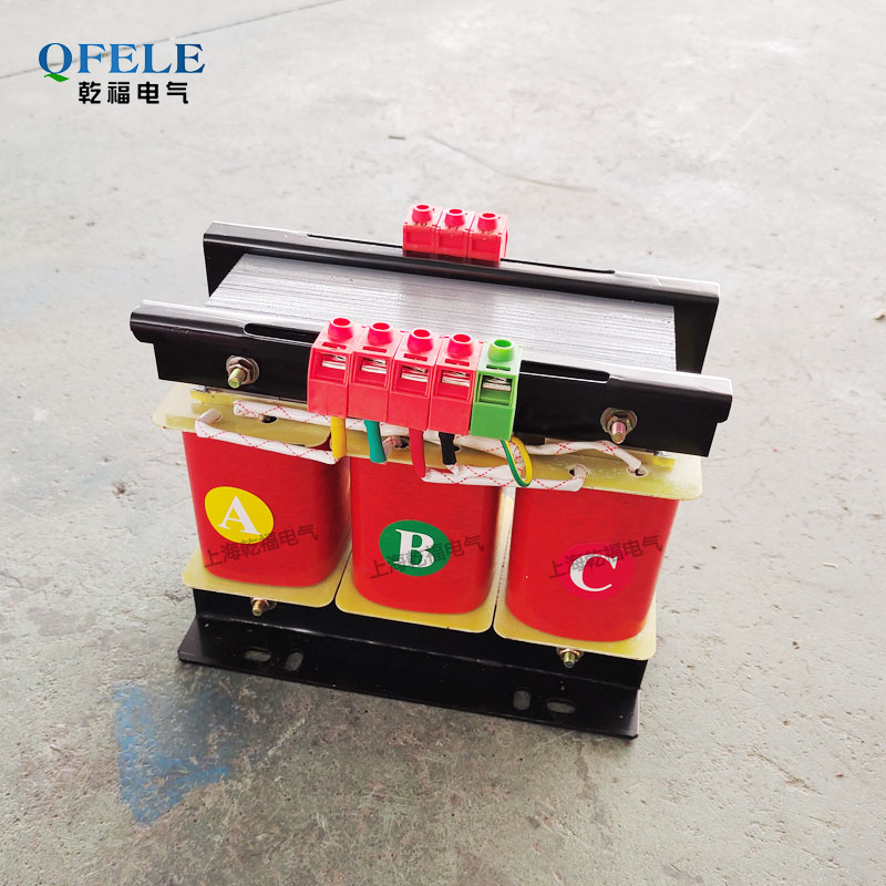 380V 380V variable 220V three-phase isolation transformer QF SBK-2KVA2000VA 200VA3 phase 380V turns 220V 
