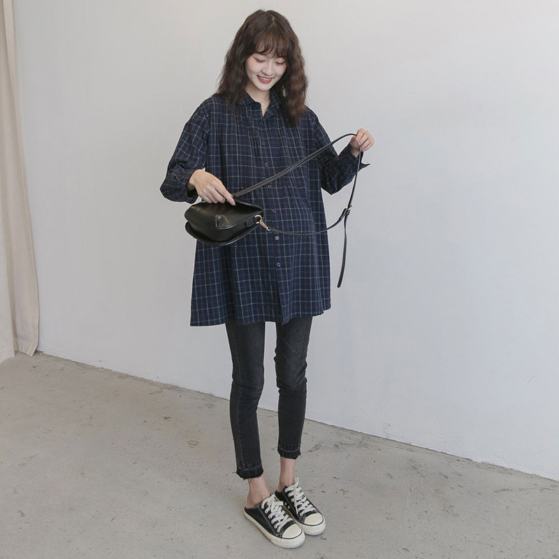 Maternity Spring and Autumn Tops, Mid-Length Korean Fashion, Loose Plus-Size Plaid Outing Nursing Clothes, Doll Shirts, Trendy