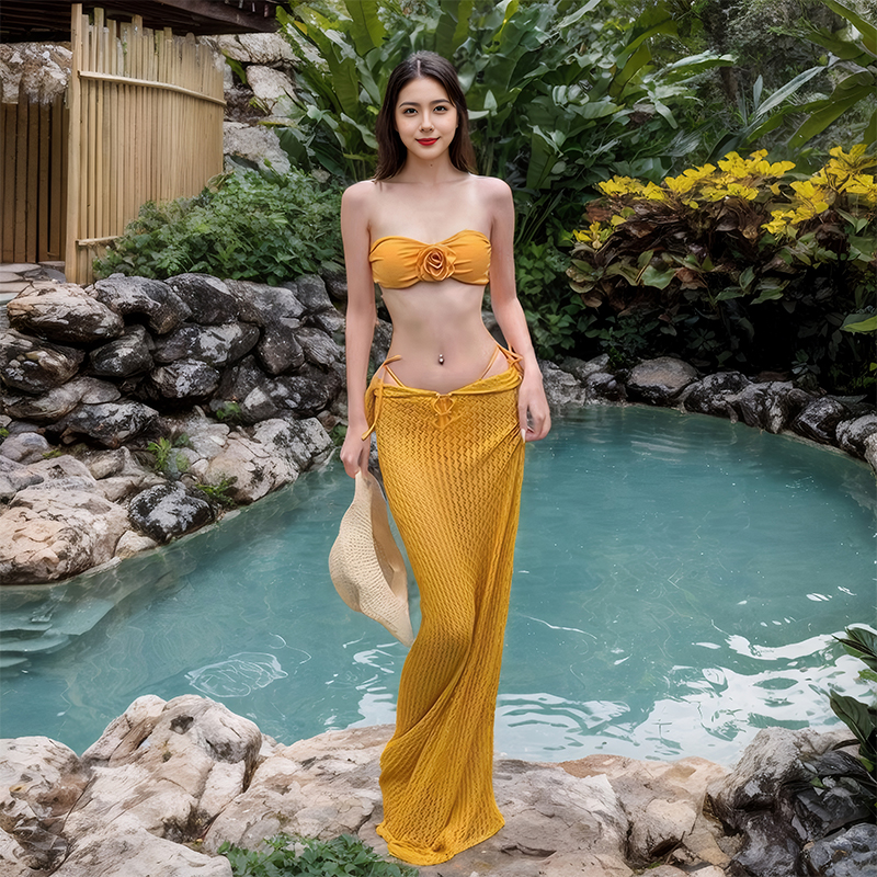 ビキニ水着女性のための 2024 新しいスタイル見事な黄色のスプリット 3 点セットセクシーなロングスカートアイランドリゾートスタイルの温泉