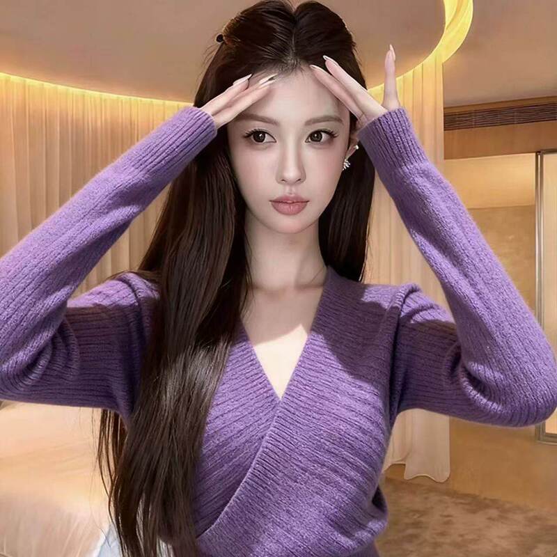 Gentle Purple V-Neck Cross-Over Knit Sweater for Women, 2026 New Spring and Autumn Unique and Beautiful Waist-Cinching Short Sweater with Long Sleeves
