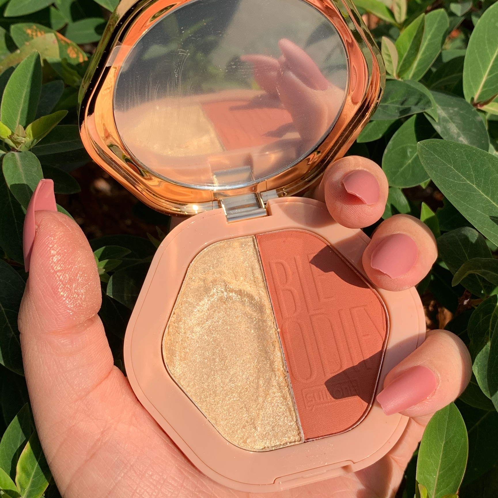 Clearance Li Jiaqi recommends mashed potatoes high-gloss blush repairing one plate, white and complex diamond highlight FB