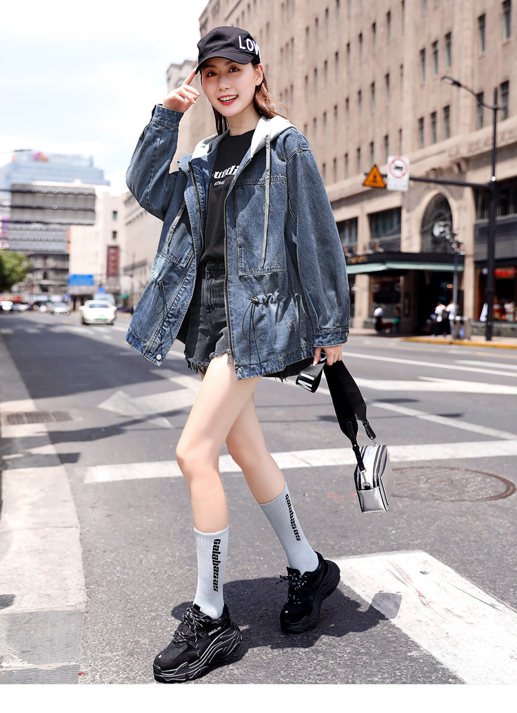Mùa xuân và mùa thu 2019 mới áo khoác denim áo gió màu đỏ nữ phiên bản Hàn Quốc của áo khoác denim dài phần lỏng lẻo - Trench Coat áo khoác dài nữ