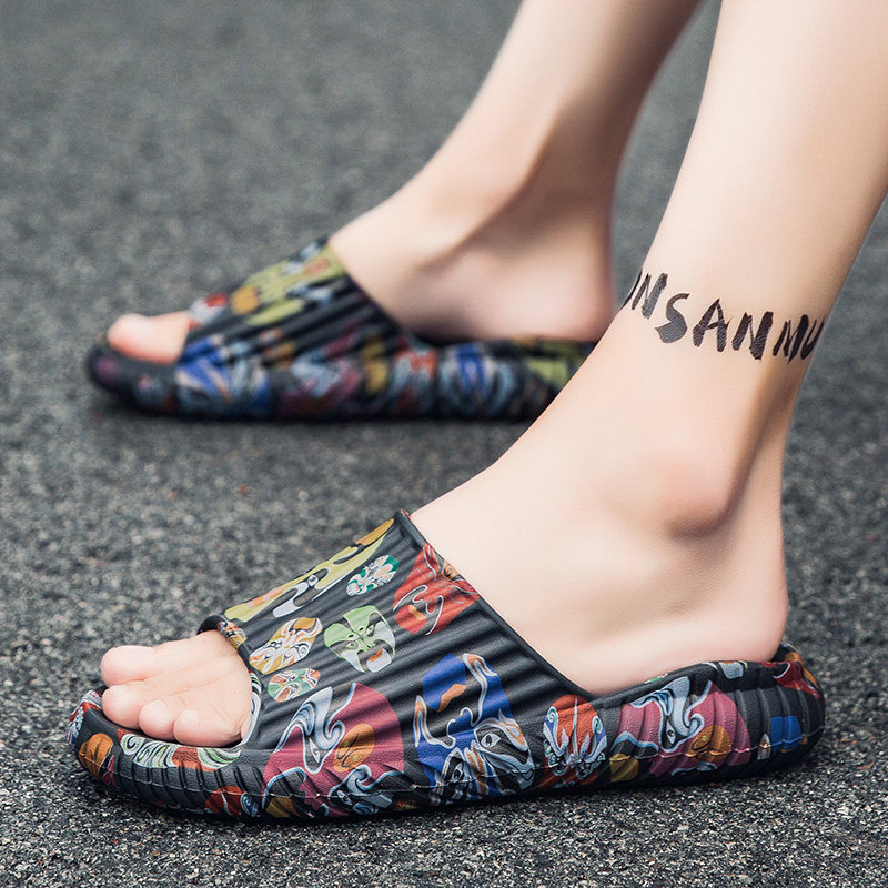 Cool Slippers Men's Tide Non-slip Fashion Exterior Wear Korean version Ins superfire Net Red Couple slippers Indoor to drag home