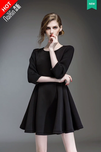 Naixin индивидуальная 60011 Новое платье Женская одежда обновления с облицованием простых обтягивающих тали