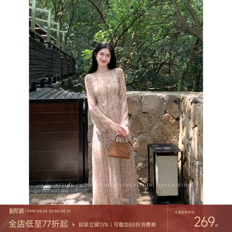 Lingqian Ziheshan Tea Estate Notes'French Floral Bell Sleeve Dress for Women Early Autumn Long Sleeve V-Neck Waist-Cinching Long Dress'