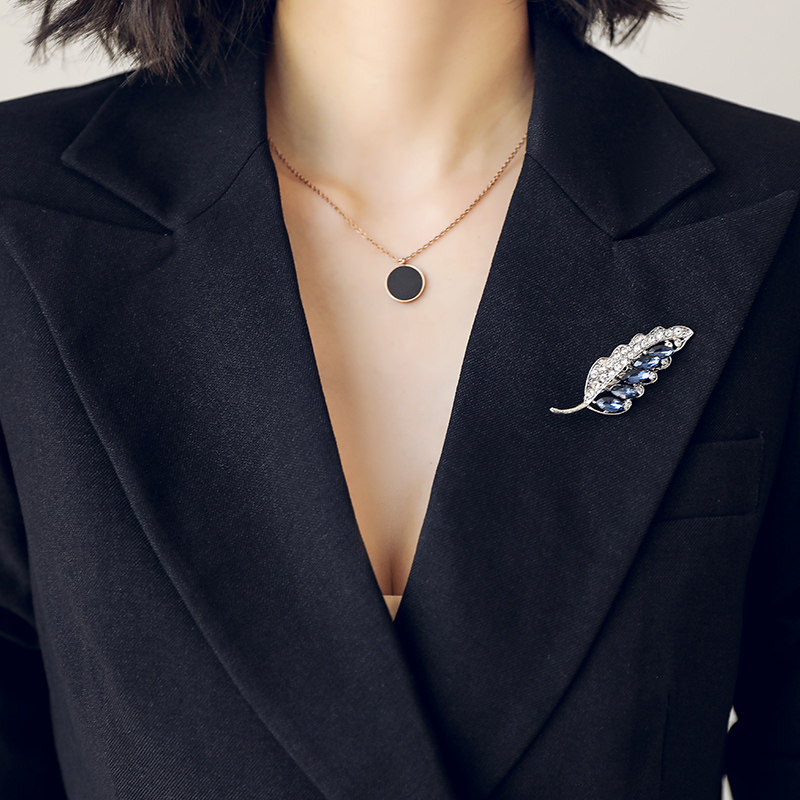 Tailleur femme - Ref 3244419 Image 4