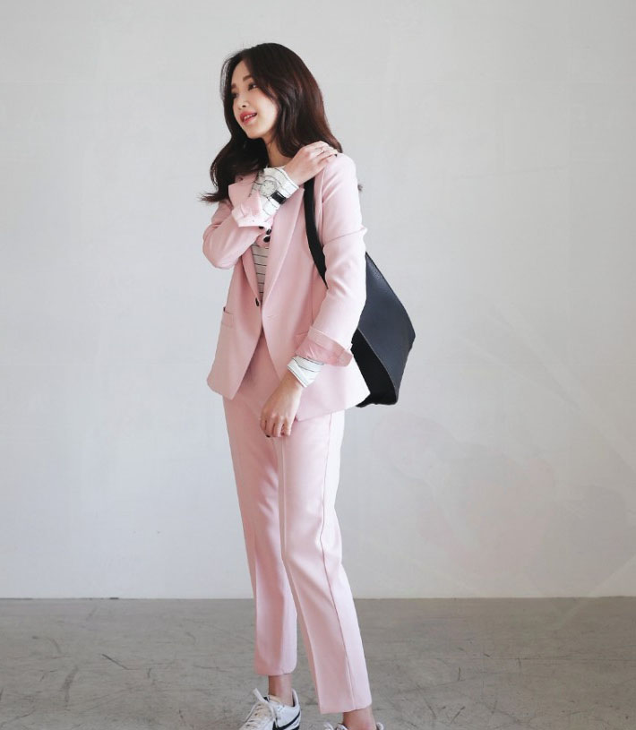 2020 Spring / Summer Hàn Quốc East Gate thời trang Casual Pants Nine-Point ol hồng A Small Nút Suit Hai mảnh Set