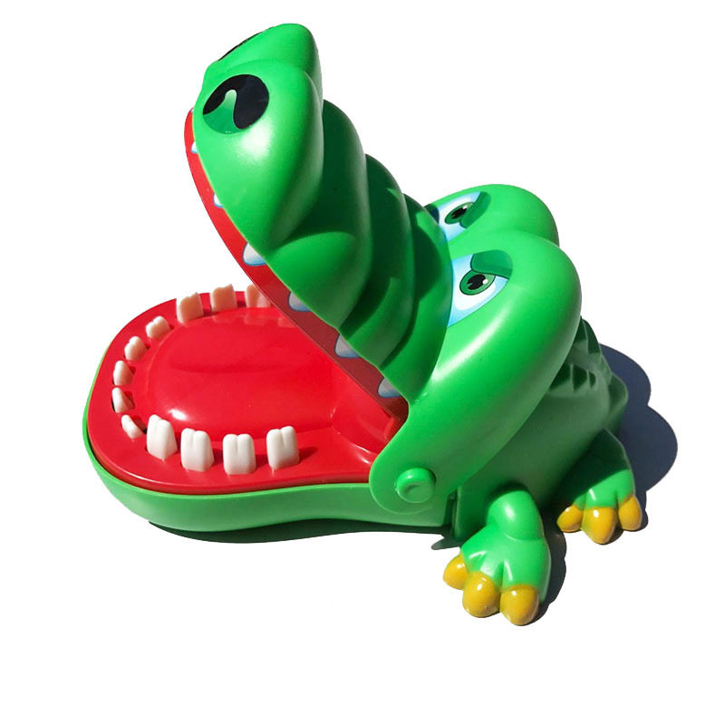 Big number biting crocodile toy crocodile plucking game toys for children The whole person to blame for the toy batch