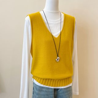 Guangzhou thirteen lines women's high-end european yellow v-neck wool knitted sleeveless vest vest stacking vest top