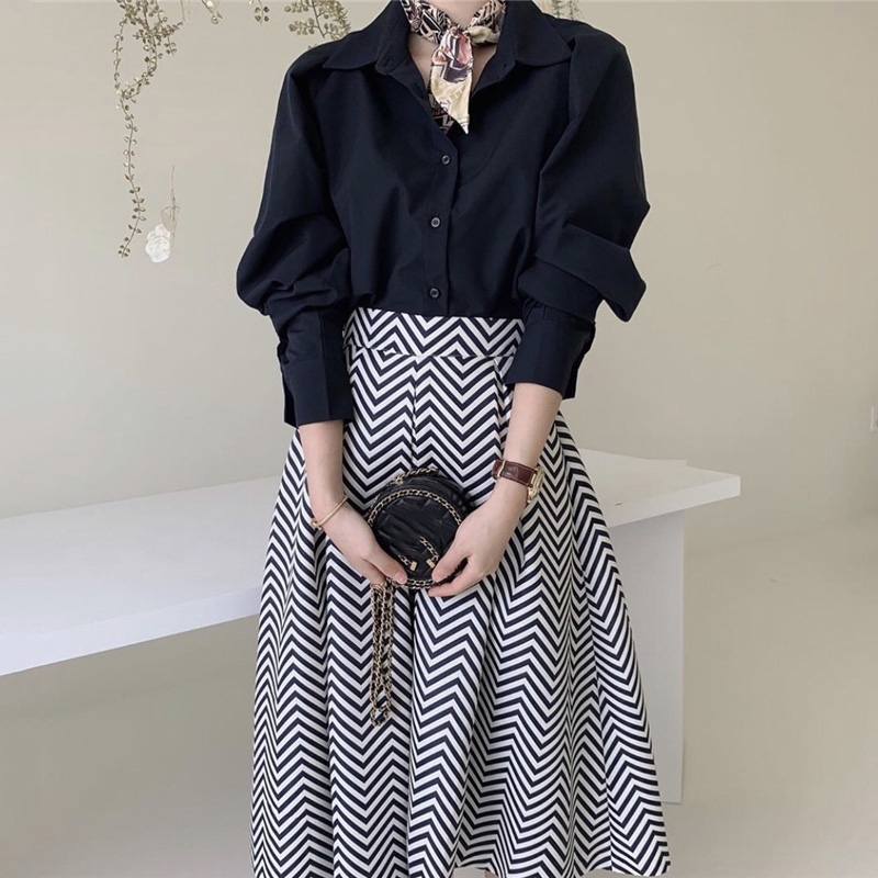 Large size spring summer 2021 new light cooked atmosphere quality loose long sleeve shirt High waist a shaped half body skirt suit woman