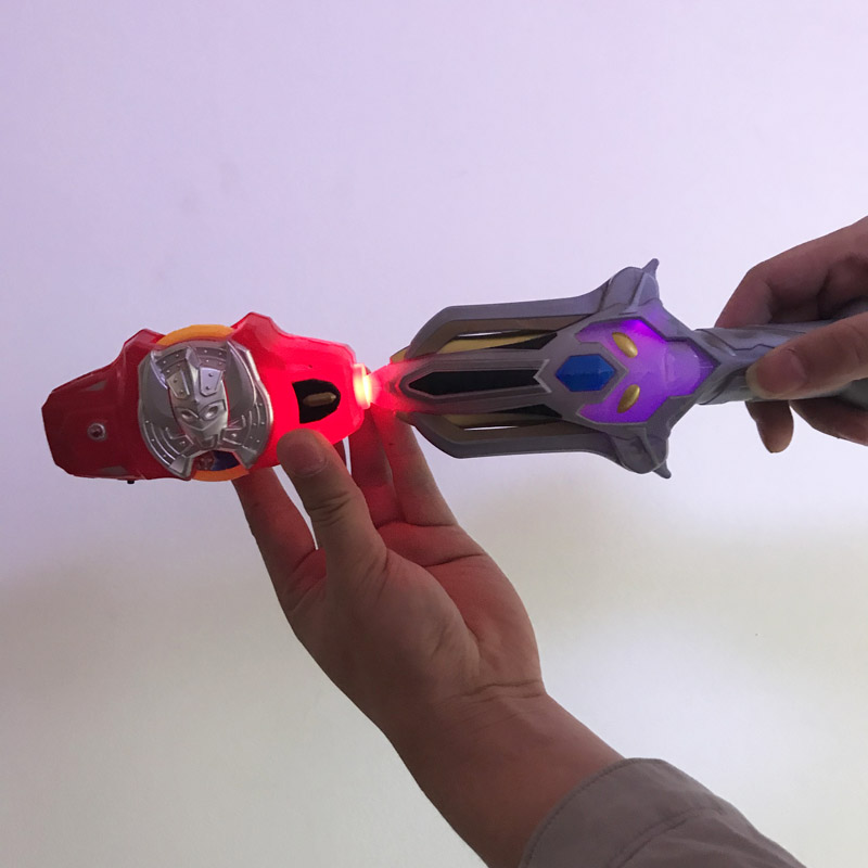 Quái vật Altman Đồ chơi Galaxy Sparks Vòng đeo tay Chiến thắng Ngọn đuốc Dark Sparks Reid King - Vòng đeo tay Cuff vòng tay phong thủy