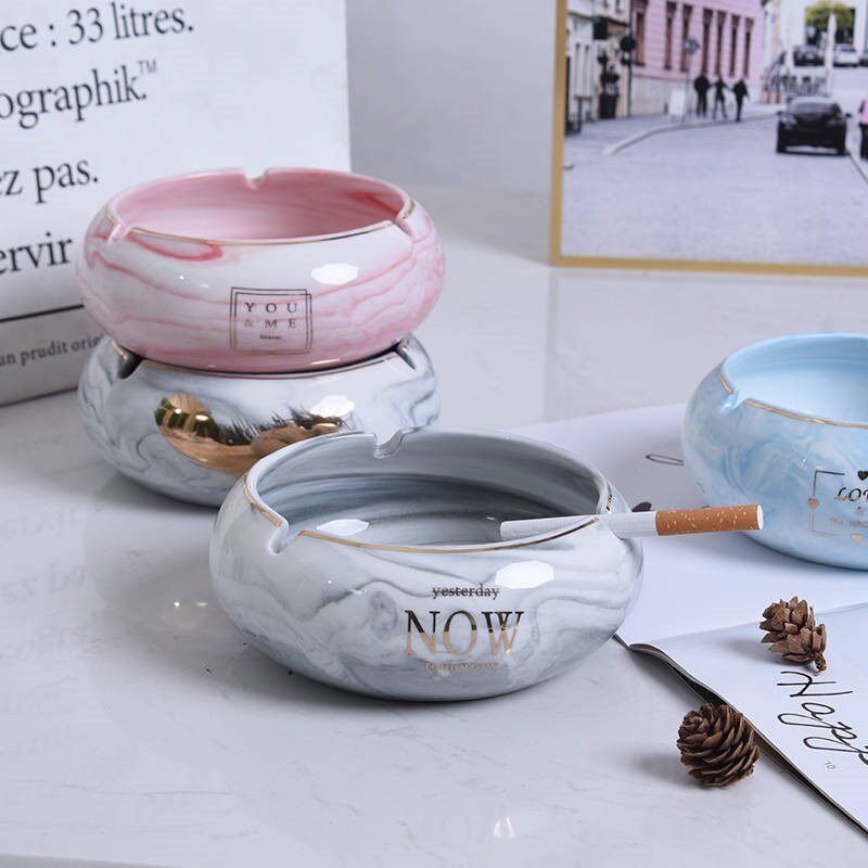 Smoking ashtray Home Living room Creative personality Trend Ceramics Big new Chinese office Tobacco Ashtray Light Extravaganza