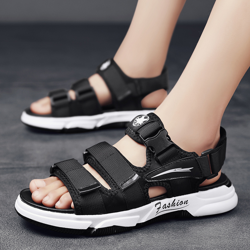 Men's shoes Summer 2022 new men's sandals Anti-slip wear and wear Magic sticker Junior High School High School Dew Toe Beach Shoes