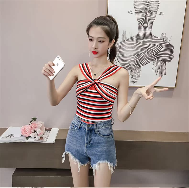 Phong cách quốc gia vest nhỏ 2019 xuân hè mới của phụ nữ hoang dã sọc đan áo không tay Hồng Kông có hương vị chẻ đôi - Áo ba lỗ áo thun nữ