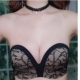 dây đai quây không dấu sexy đồ lót womens ngực nhỏ tụ tập không có vòng thép mỏng chống trượt ngực trên váy áo ngực vô hình.