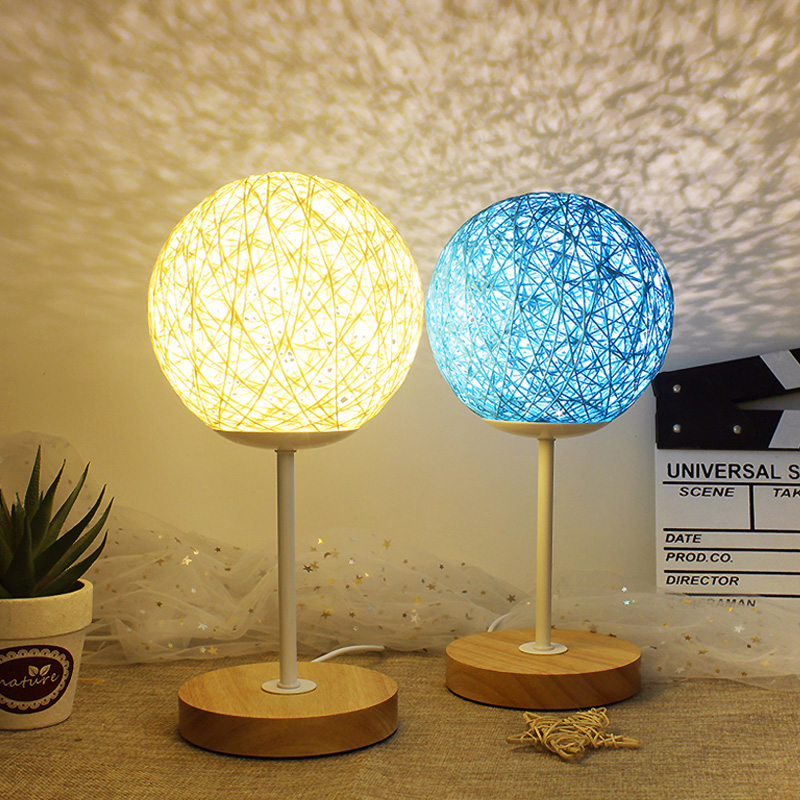 Creative warm Nordic table lamp bedroom bedside net red atmosphere night light plug in soft light eye protection baby sleep light