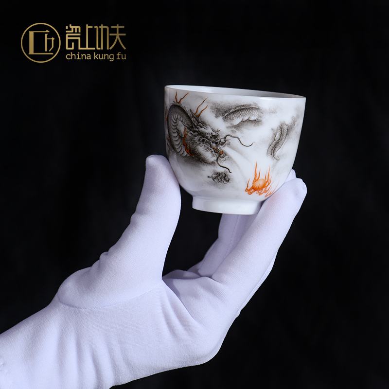 Chinese zodiac jingdezhen ceramic cups kung fu tea set jade suit hand - made mud sample tea cup single master CPU