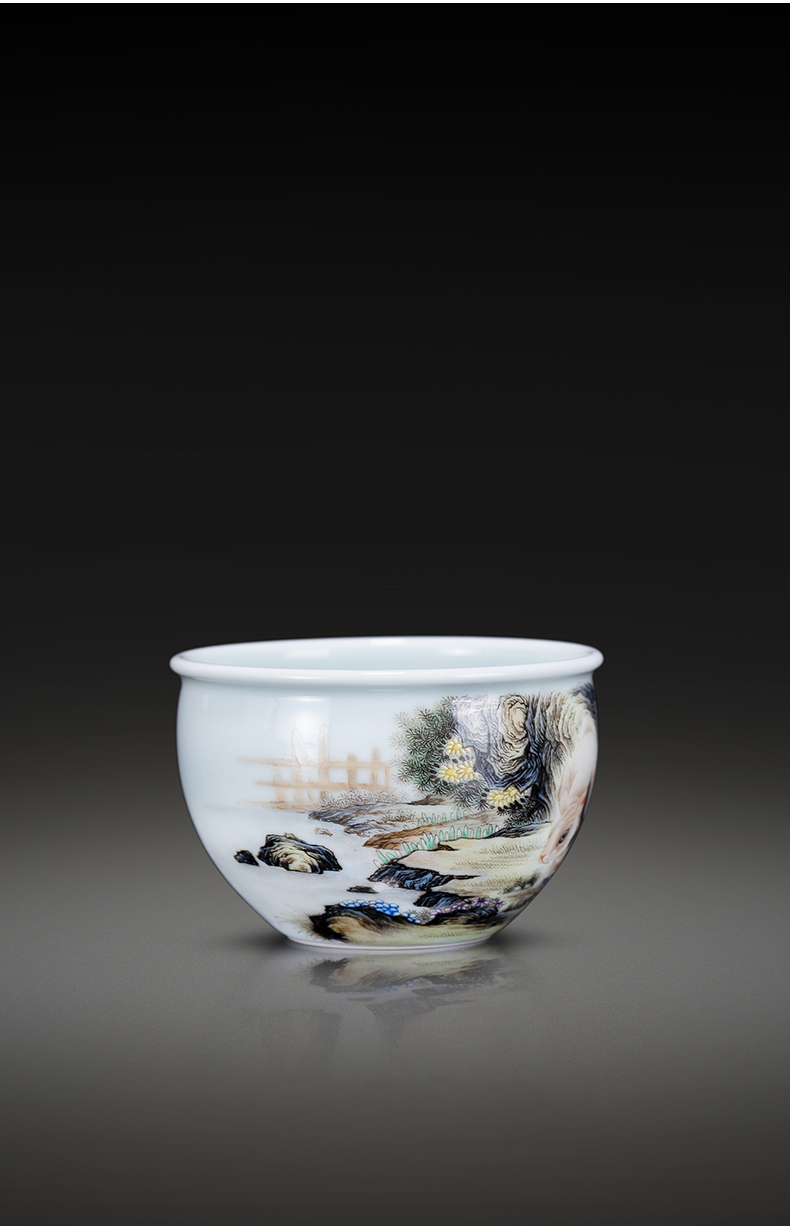 Jingdezhen hand - made colored enamel porcelain moon ChengXiang cylinder cup on kung fu masters cup ceramic tea cups