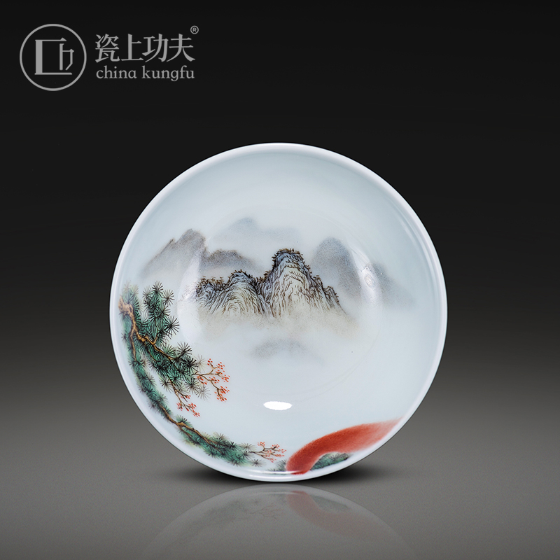 Manual hand - made colored enamel porcelain on kung fu squirrel sample tea cup jingdezhen ceramic masters cup high - end kung fu tea cups