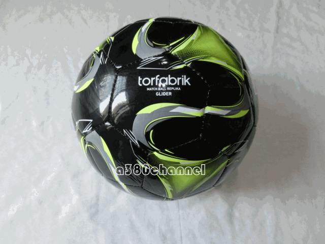 Ballon de football - Ref 5561 Image 4