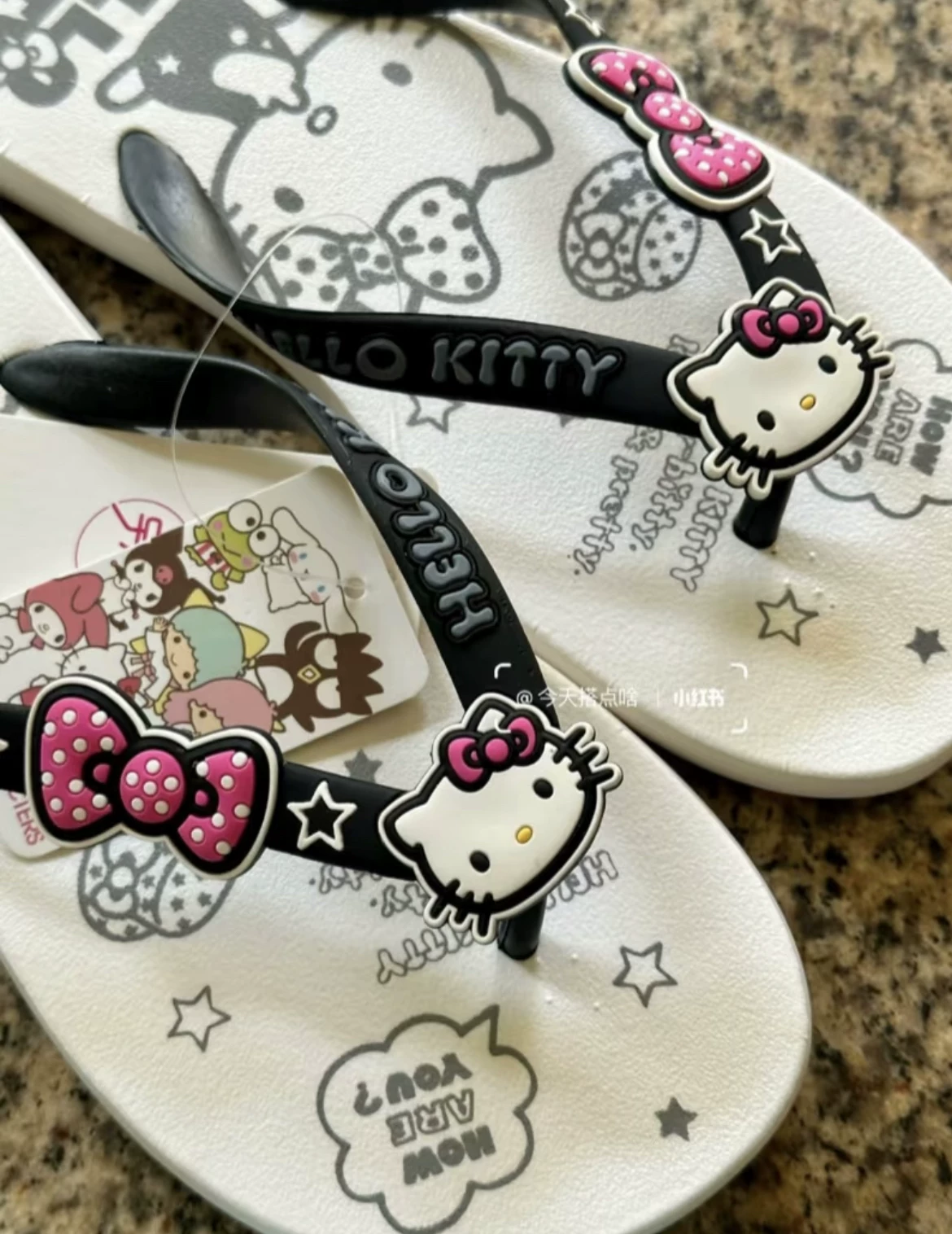 Hello Kitty, шлепки, летние нескользящие тапочки, пляжная обувь, (Физические)