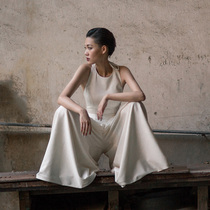 Evening dress pants women 2021 New Noble celebrity banquet temperament catwalk party white dress long personality