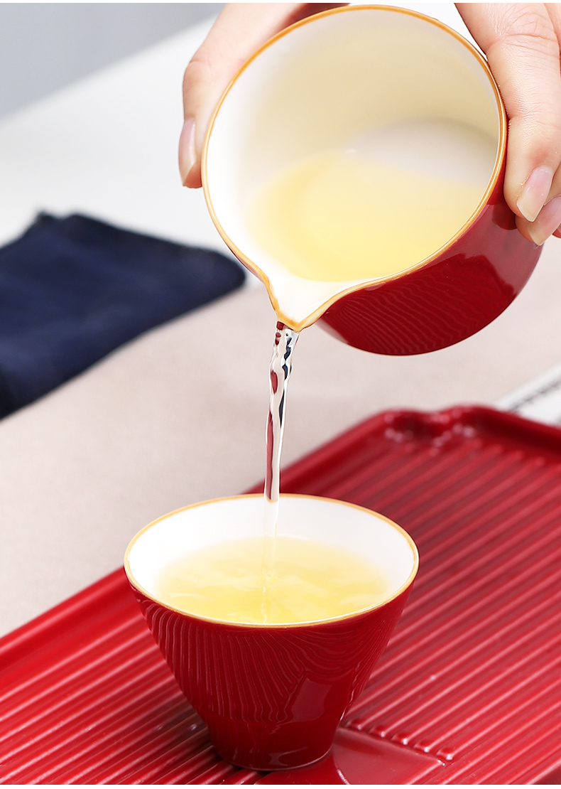 Travel kung fu tea set suit portable bag type car is suing crack cup. A small pot of two glass ceramic tea tray tureen
