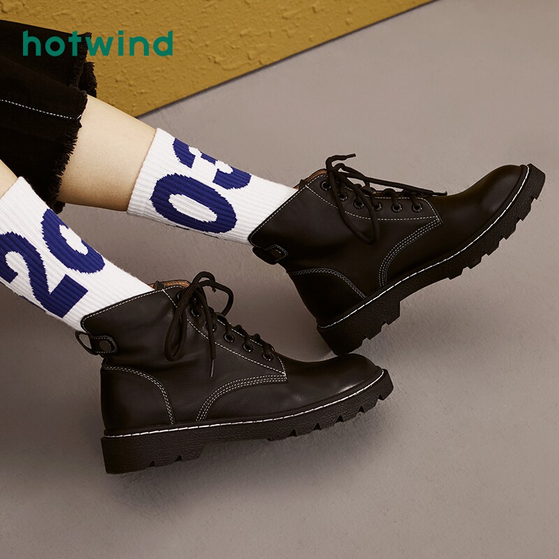 Hotwind Hot wind Black thick bottom handsome Martin boots female ins tide early autumn small boots spring and autumn boots high tube