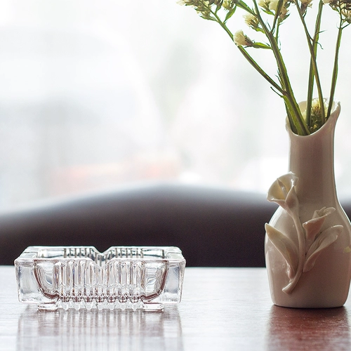 Deli 9578 Ashtray на атмосферных простых сигаретах пепельница -это высокая стоимость офисного украшения