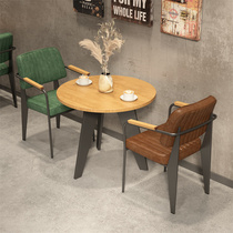 Industrial wind cafe casual one table two chairs restaurant restaurant solid wood dining table and chairs combination milk tea shop round table