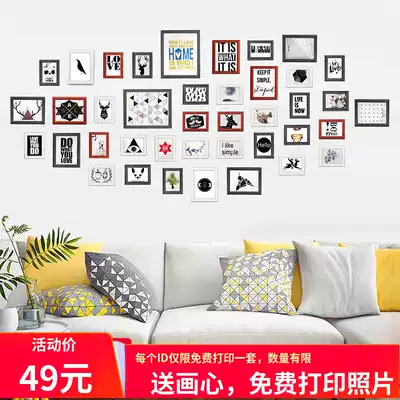 Wash photos to make photo frames, hang walls, album frames, set up tables, rinse and add photo frames to combine photo walls, creative diy handmade