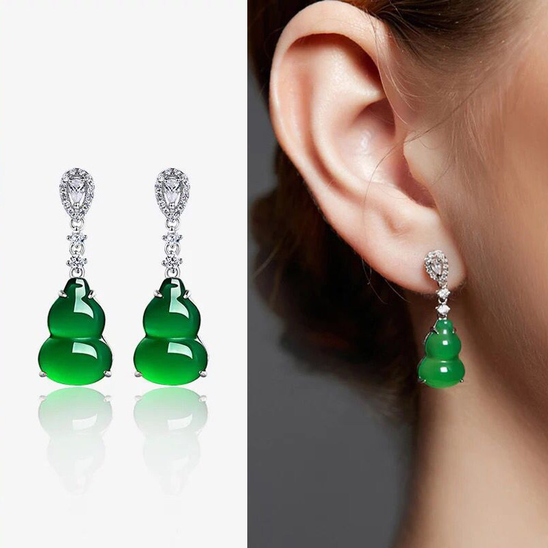 Plinth S925 Silver Ear Pendant Ear Clip Ear Clip Without Earbuds Woman Emerald Color Natural Green Jade Medullary Valentine's Day gift
